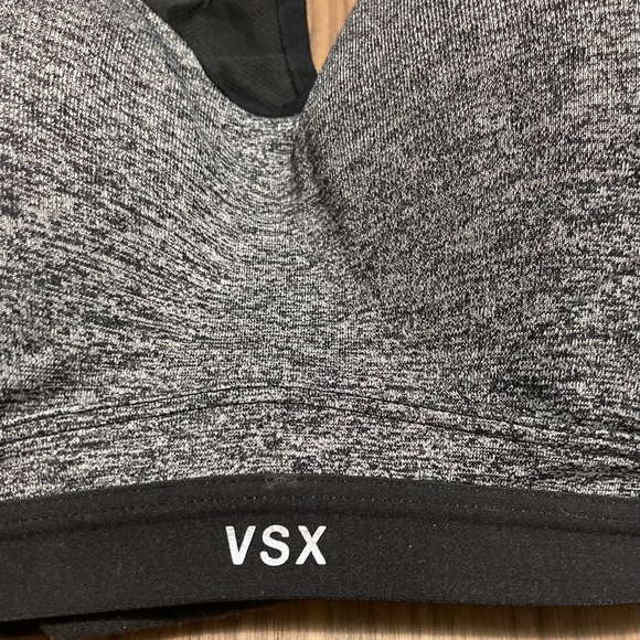 Victoria’s Secret Grey Racerback Sports Bra - Picture 3 of 4